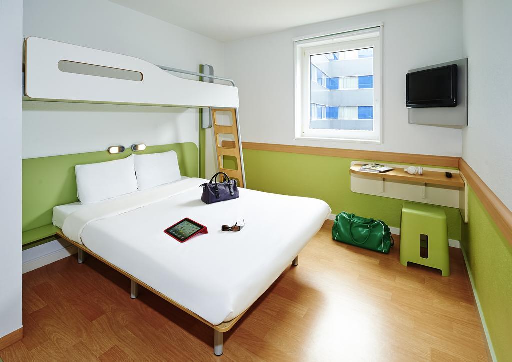 Ibis Budget Basel City Luaran gambar